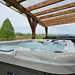 House Sunset With Private Pool And Jacuzzi *