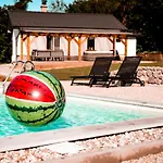House Sunset With Private Pool And Jacuzzi * Sentjernej