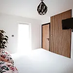 House Sunset With Private Pool And Jacuzzi Holiday home