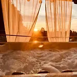 Holiday home House Sunset With Private Pool And Jacuzzi *