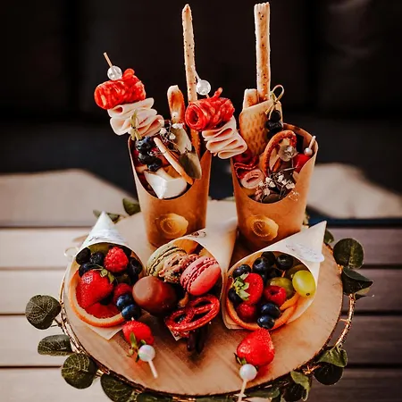 House Sunset Sentjernej