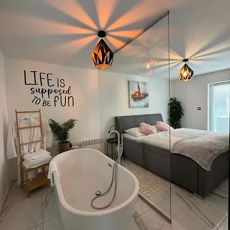 House Sunset Sentjernej