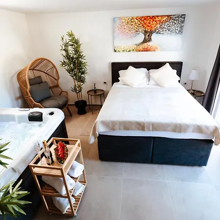 Sunset Spa Boutique Resort *