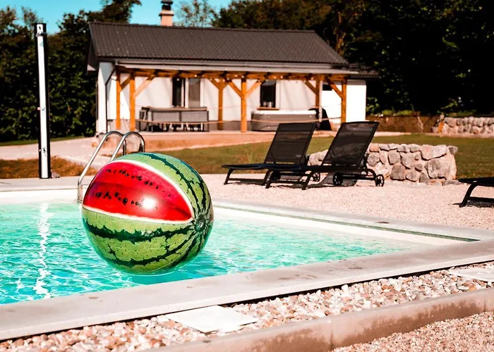 House Sunset * Sentjernej