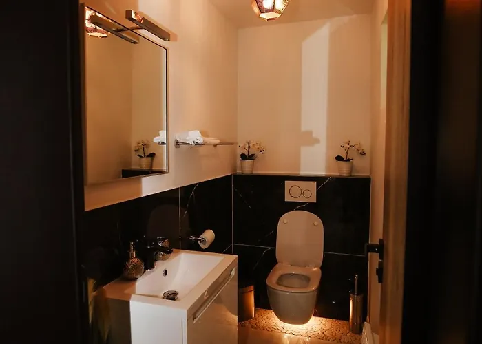 House Sunset Sentjernej